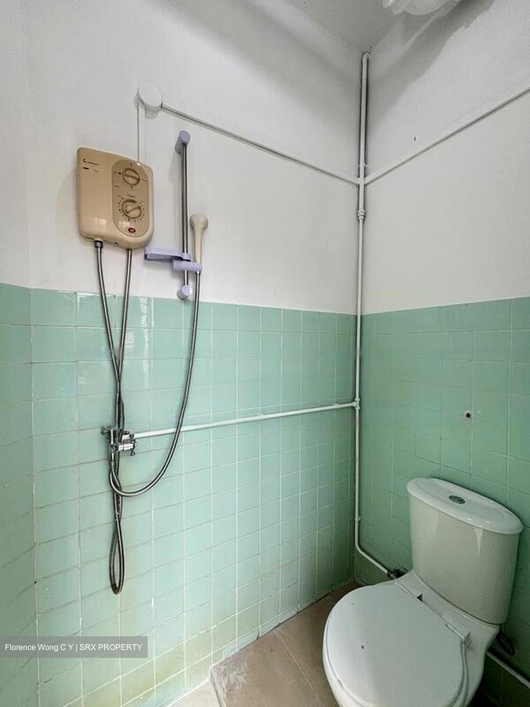 Lloyd Court (D9), Apartment #457021611